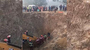 ৪০ ফুট খুঁড়েও সন্ধান মেলেনি শিশু সাজিদের, অভিযান চলছে ৪০ ফুট খুঁড়েও সন্ধান মেলেনি শিশু সাজিদের, অভিযান চলছে