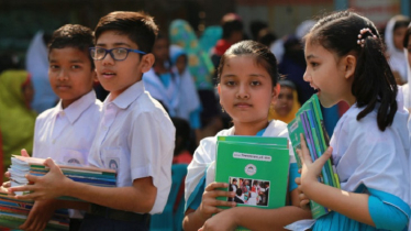 লম্বা ছুটিতে যাচ্ছে শিক্ষাপ্রতিষ্ঠান লম্বা ছুটিতে যাচ্ছে শিক্ষাপ্রতিষ্ঠান