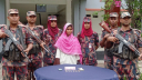 সাতক্ষীরায় ছয়টি স্বর্ণের বারসহ নারী চোরাকারবারি আটক 