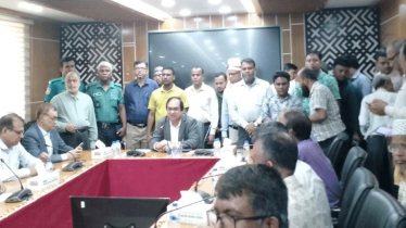সচিবালয়ে আন্দোলনরত কর্মচারীদের সঙ্গে বৈঠকে তিন সচিব