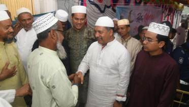 নিজ এলাকায় ঈদুল ফিতরের নামাজ আদায় করলেন তথ্যমন্ত্রী নিজ এলাকায় ঈদুল ফিতরের নামাজ আদায় করলেন তথ্যমন্ত্রী