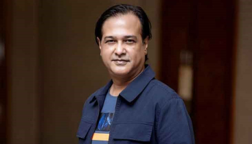 নির্বাচনে দাঁড়াচ্ছেন গায়ক আসিফ আকবর