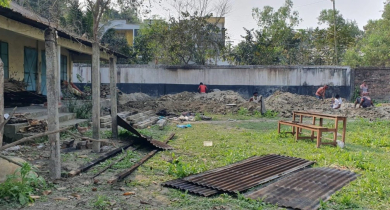 ছাত্রাবাসের টিন বিক্রি, জামালপুরে দুই ছাত্রদল নেতাকে অব্যহতি