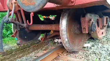 খুলনার সঙ্গে সারাদেশের রেল যোগাযোগ বন্ধ