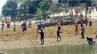 আ.লীগ-বিএনপির সংঘর্ষে আহত অর্ধশতাধিক