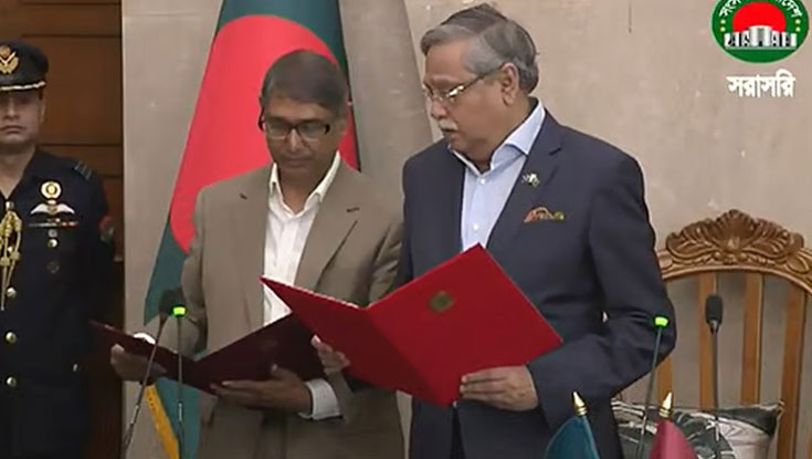 নতুন মন্ত্রী আহমেদ আযম খান