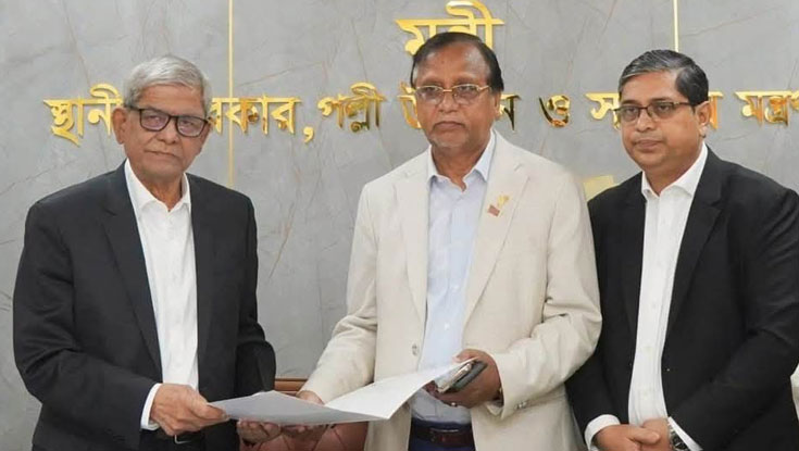 ডিএসসিসি প্রশাসক হিসেবে আবদুস সালামের দায়িত্ব গ্রহণ