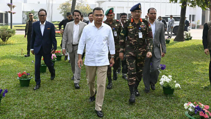 তেজগাঁও কার্যালয়ে অফিস করছেন প্রধানমন্ত্রী