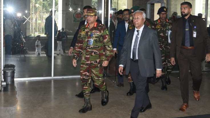 ৩ বাহিনীর প্রধানদের সঙ্গে বৈঠকে সিইসি