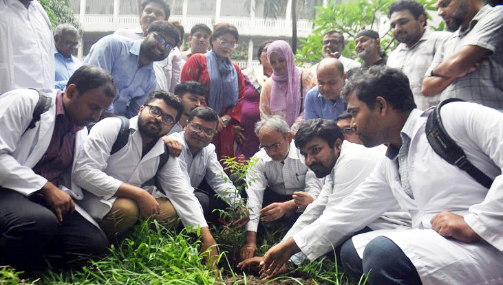 ডা. জুবাইদা রহমানের জন্মদিনে ঢাকা মেডিকেলে বৃক্ষরোপণ-দোয়া মাহফিল ডা. জুবাইদা রহমানের জন্মদিনে ঢাকা মেডিকেলে বৃক্ষরোপণ-দোয়া মাহফিল