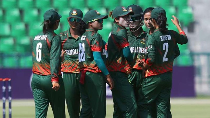 আন্তর্জাতিক ক্রিকেটে পুরুষদের ছাড়াল নারীদের প্রাইজমানি আন্তর্জাতিক ক্রিকেটে পুরুষদের ছাড়াল নারীদের প্রাইজমানি