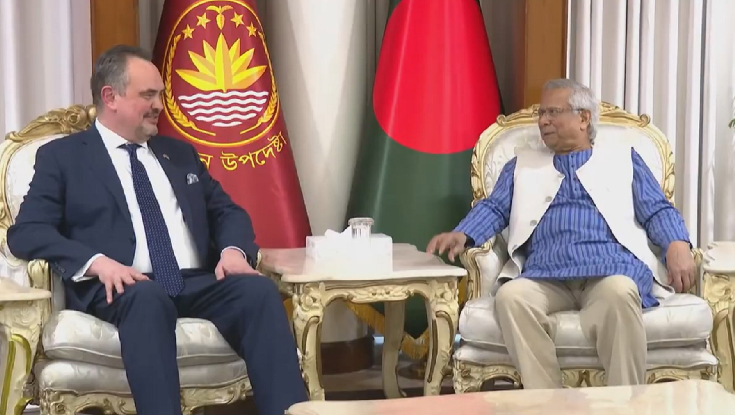 নির্বাচন নিয়ে মার্কিন রাষ্ট্রদূতকে যে বার্তা দিলেন প্রধান উপদেষ্টা