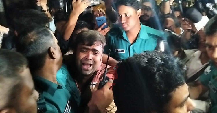 ধানমন্ডি ৩২ নম্বরে এসে ভিডিও কল করায় আ. লীগ সন্দেহে গণপিটুনি