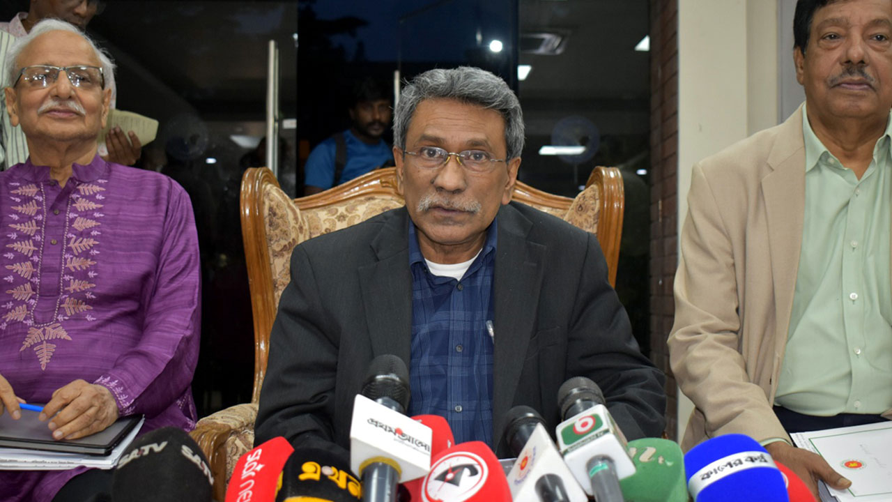 ঐকমত্যের তালিকা আজই পাবে সব রাজনৈতিক দল: আলী রীয়াজ