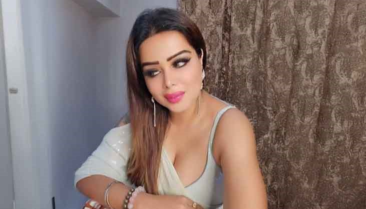 দেহব্যবসা করানোর অভিযোগে অভিনেত্রী গ্রেফতার! দেহব্যবসা করানোর অভিযোগে অভিনেত্রী গ্রেফতার!