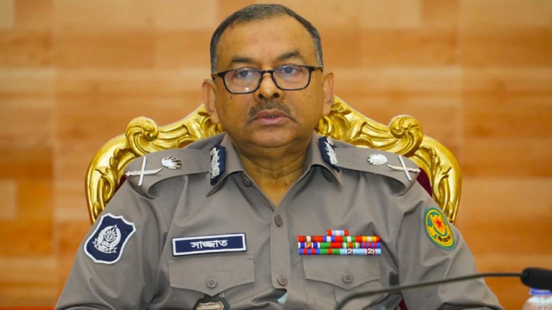 ওসমান হাদিকে গু​​​​​​​লি করা একজন শনাক্ত: ডিএমপি কমিশনার