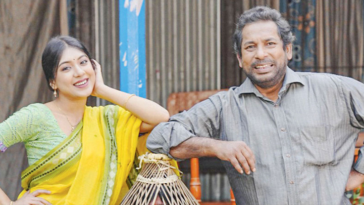 এবার ঈদে বউয়ের প্যারায় থাকবেন মোশারফ করিম