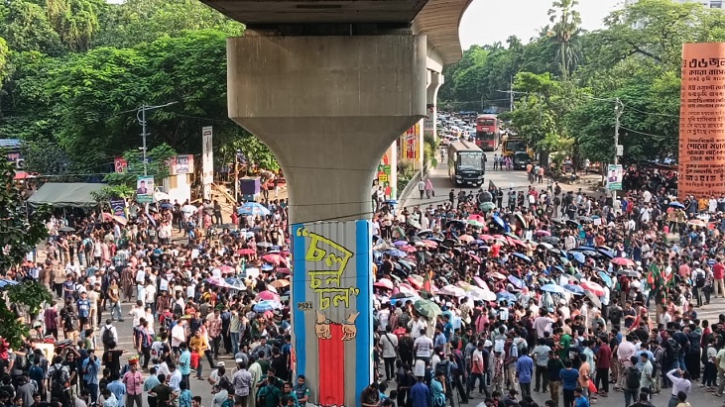 বুয়েট শিক্ষার্থীদের শাহবাগ অবরোধ বুয়েট শিক্ষার্থীদের শাহবাগ অবরোধ