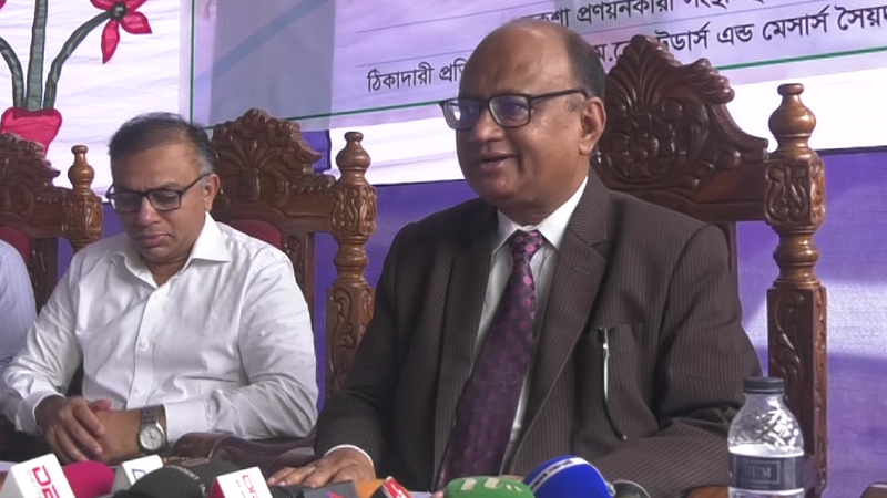 শেখ হাসিনার বিরুদ্ধে মামলা দ্রুত দৃশ্যমান হবে: দুদক চেয়ারম্যান
