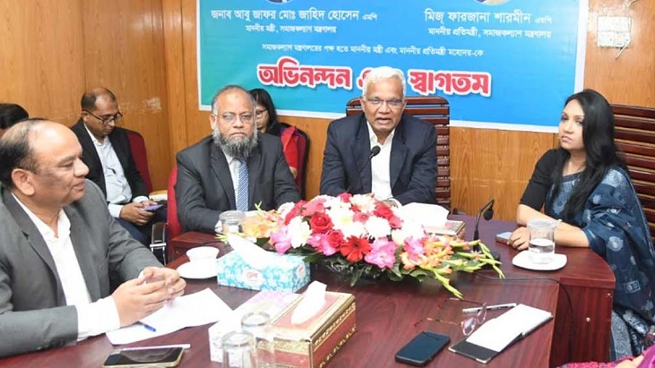 দলমতের ঊর্ধ্বে সব হতদরিদ্র পাবে ফ্যামিলি কার্ড: সমাজকল্যাণমন্ত্রী