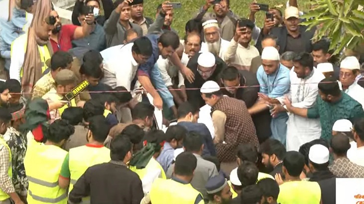 বিদ্রোহী কবির পাশেই চিরনিদ্রায় শায়িত হলেন বিপ্লবী ওসমান হাদি