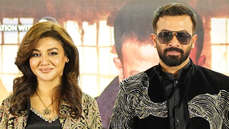 জয়ার চোখে শাকিব খান যেমন জয়ার চোখে শাকিব খান যেমন