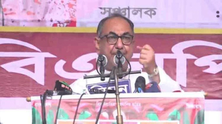 ‘এসব বাঁদরামি–ফাজলামি ছাড়েন’