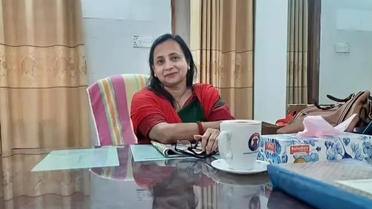 ‘বোরকার ভেতরে ভণ্ডামি বেশি লুকিয়ে’ ‘বোরকার ভেতরে ভণ্ডামি বেশি লুকিয়ে’