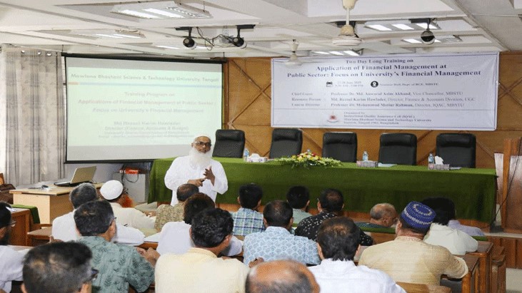 মাভাবিপ্রবি কর্মকর্তাদের নিয়ে দুই দিনব্যাপী প্রশিক্ষণ কর্মশালা মাভাবিপ্রবি কর্মকর্তাদের নিয়ে দুই দিনব্যাপী প্রশিক্ষণ কর্মশালা
