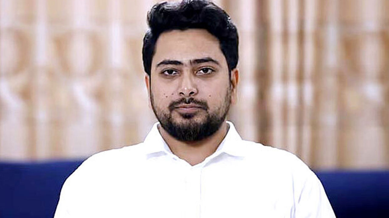 নাহিদ ইসলামের প্রার্থিতা বাতিল চেয়ে রিট