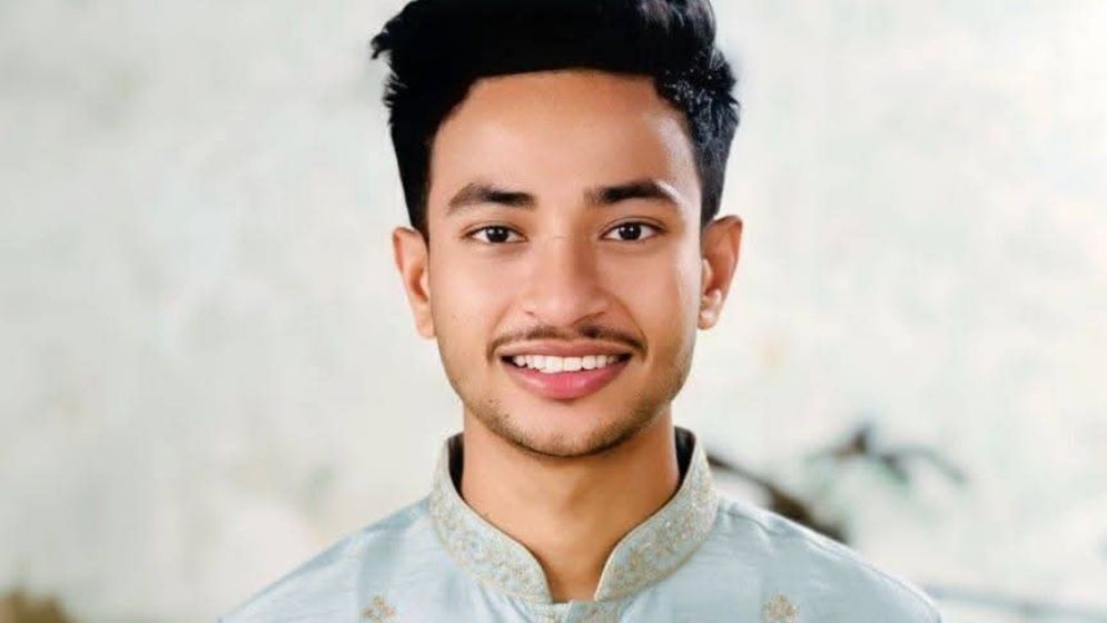 প্রবাসীর স্ত্রী নিয়ে উধাও ছাত্রদল নেতা