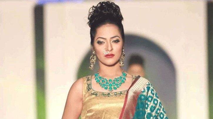 কলকাতায় বাংলাদেশি অভিনেত্রী গ্রেফতার, জানা গেল চাঞ্চল্যকর তথ্য কলকাতায় বাংলাদেশি অভিনেত্রী গ্রেফতার, জানা গেল চাঞ্চল্যকর তথ্য