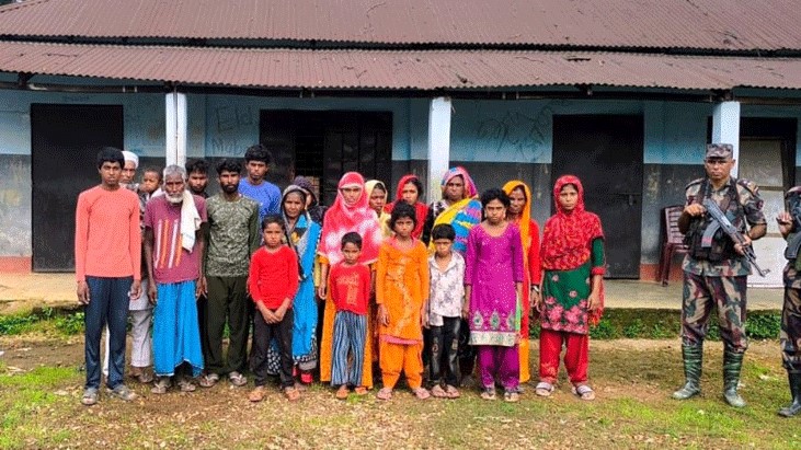 সিলেট সীমান্তে অনুপ্রবেশের সময় ১৯ জন আটক সিলেট সীমান্তে অনুপ্রবেশের সময় ১৯ জন আটক