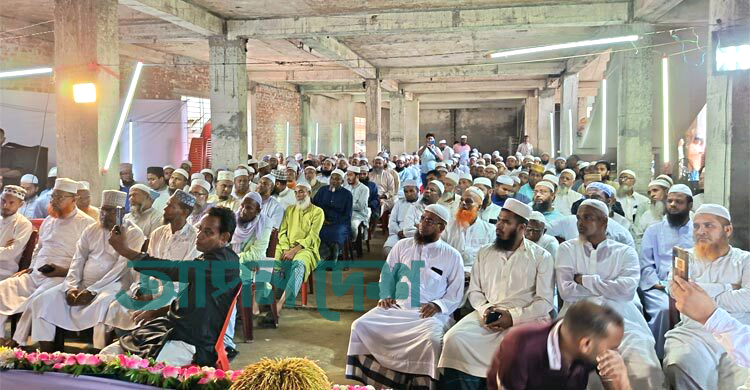 তারেক রহমানের উপহার পেলেন ৫০০ ইমাম