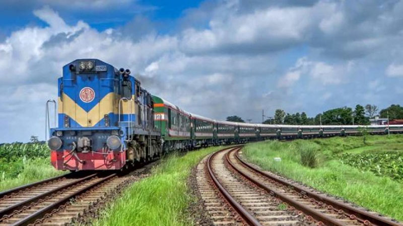 তারেক রহমানের প্রত্যাবর্তনে ৭ রুটে বিশেষ ট্রেন রিজার্ভ চায় বিএনপি