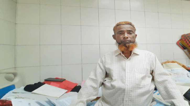 বাঁচতে চায় শিক্ষক মোশাররফ, প্রয়োজন ৪৫ লাখ বাঁচতে চায় শিক্ষক মোশাররফ, প্রয়োজন ৪৫ লাখ