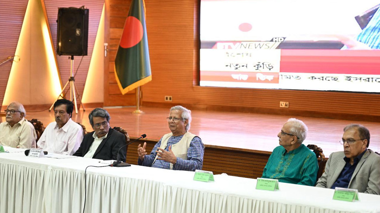 ফেব্রুয়ারিতে উৎসবমুখর নির্বাচন হবে: প্রধান উপদেষ্টা 