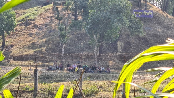 মিয়ানমারের মর্টারশেলে বাংলাদেশিসহ নিহত ২