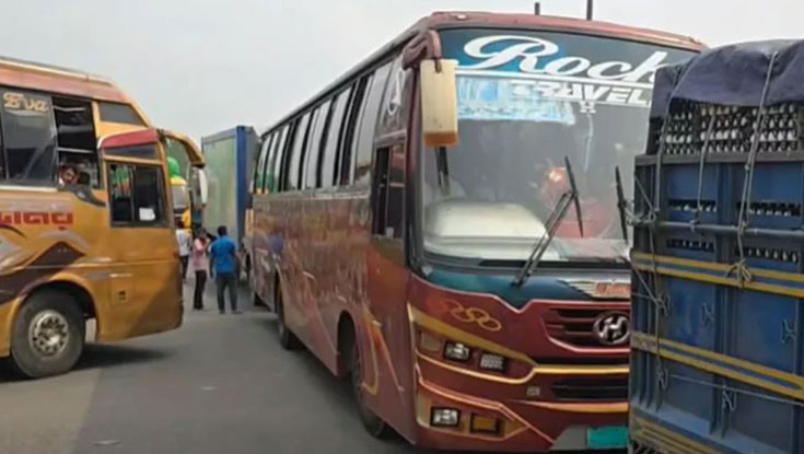 ঢাকা-টাঙ্গাইল মহাসড়কে তীব্র যানজট