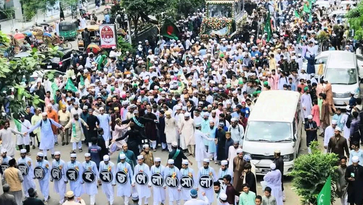 ‘মুসলমানরা উগ্রবাদ-সন্ত্রাসকে ঘৃণাভরে প্রত্যাখ্যান করে’