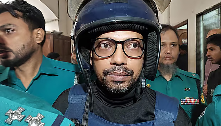 হাড় ভাঙেনি পলকের