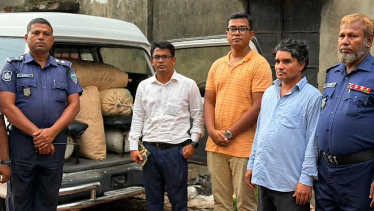 পলিথিন উৎপাদনের দায়ে ৫০ হাজার টাকা জরিমানা