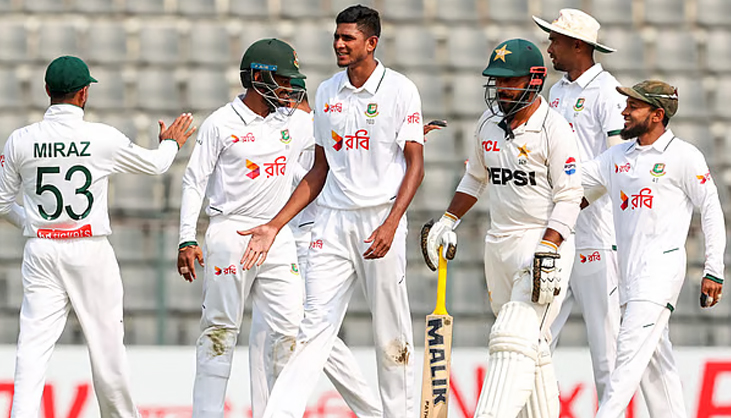 পাকিস্তানকে গুঁড়িয়ে দিয়ে লিড পেল বাংলাদেশ