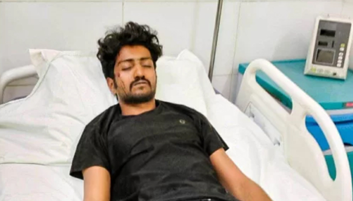 সন্ত্রাসীদের ছুরিকাঘাতে গুরুতর আহত সাংবাদিক গোলাম সাব্বির