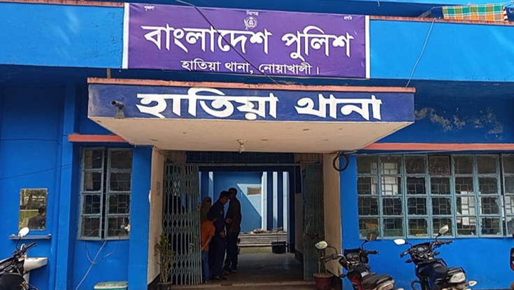 হাতিয়ায় পুকুরে অজ্ঞাত ব্যক্তির মরদেহ