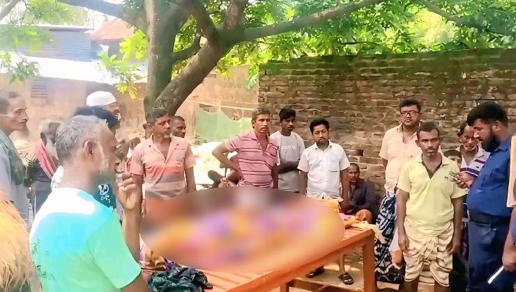 আম পাড়াকে কেন্দ্র করে বৃদ্ধকে পিটিয়ে হত্যা, আটক ২