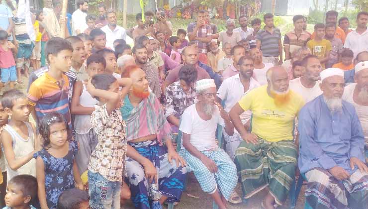 কুড়িগ্রামে দুর্গম চরে কাঠের সেতু উদ্বোধন