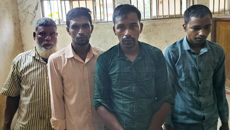 নোয়াখালীতে ডাকাতির প্রস্তুতিকালে গ্রেফতার ৬