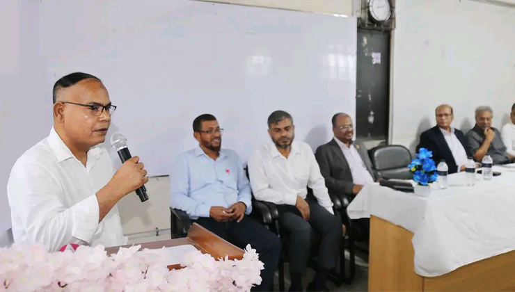 ‘গবেষণার মানোন্নয়নে শক্তিশালী অ্যালামনাই অ্যাসোসিয়েশন গুরুত্বপূর্ণ’