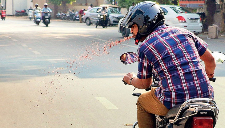 রাস্তায় থুতু-ময়লা ফেললেই জরিমানা